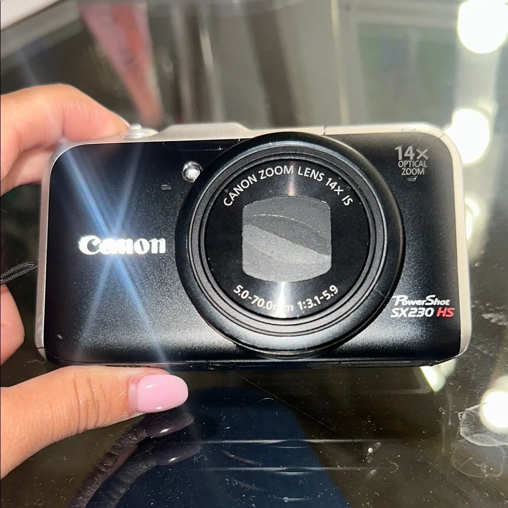 Canon Black PowerShot Digital Camera Compact Design